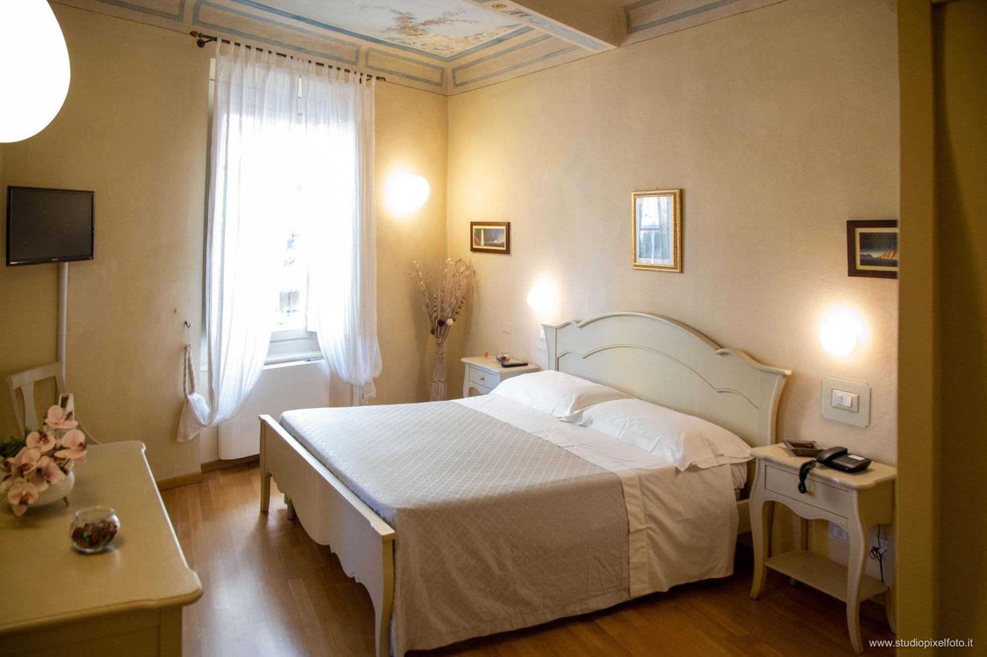 Residenza D'Epoca Relais I Miracoli Hotel Pisa Bagian luar foto
