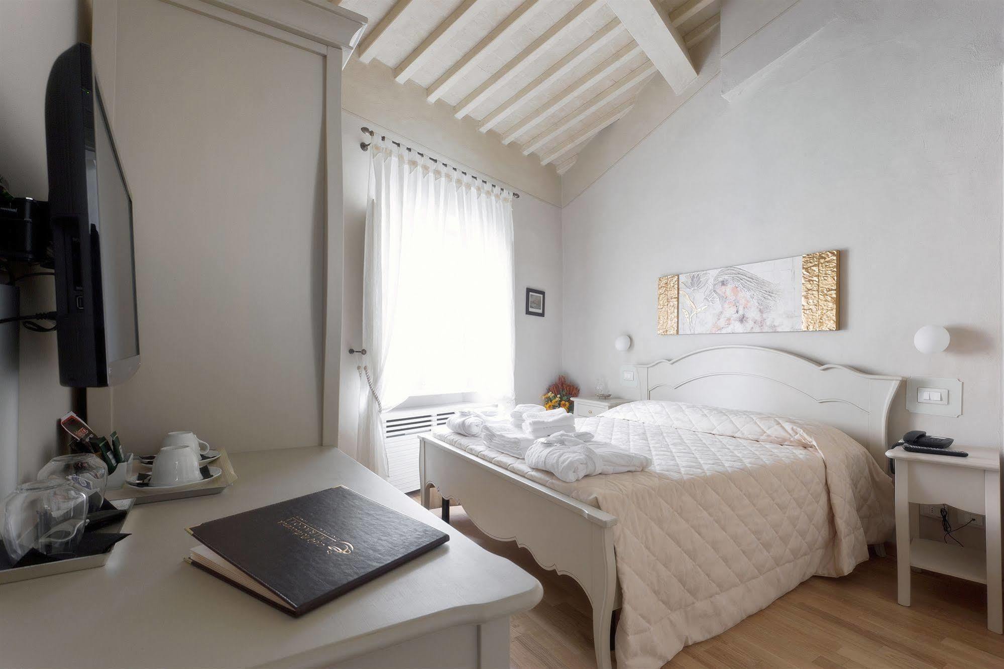 Residenza D'Epoca Relais I Miracoli Hotel Pisa Bagian luar foto