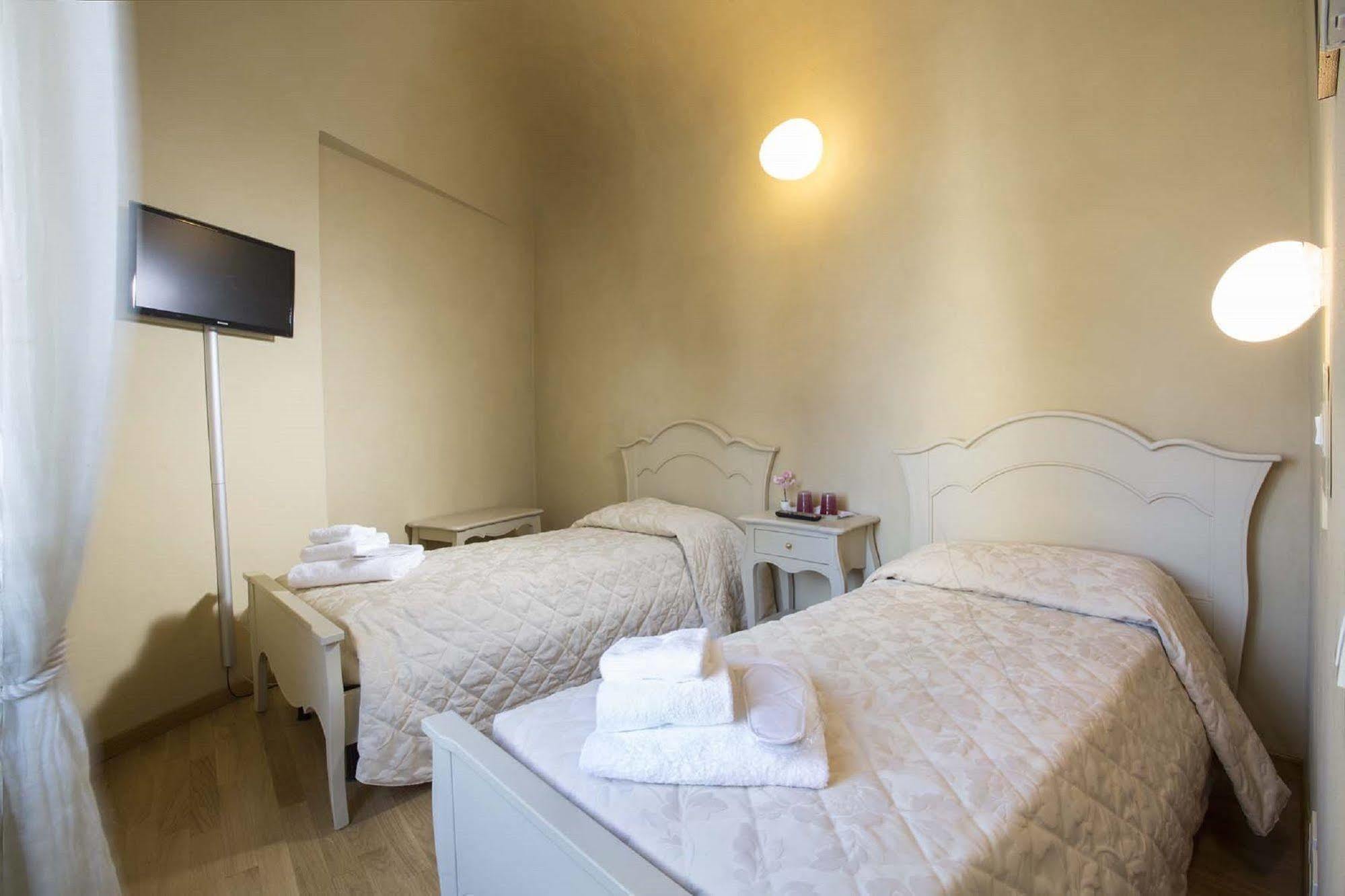 Residenza D'Epoca Relais I Miracoli Hotel Pisa Bagian luar foto